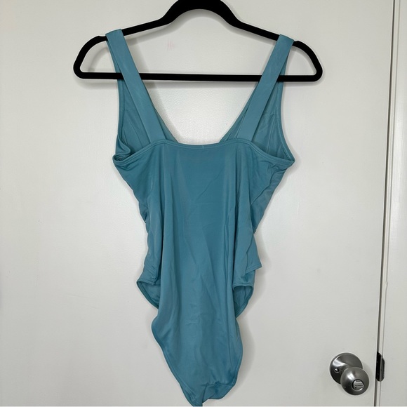 Andie The Capri One Piece Swimsuit in Bay Blue - Picture 11 of 12